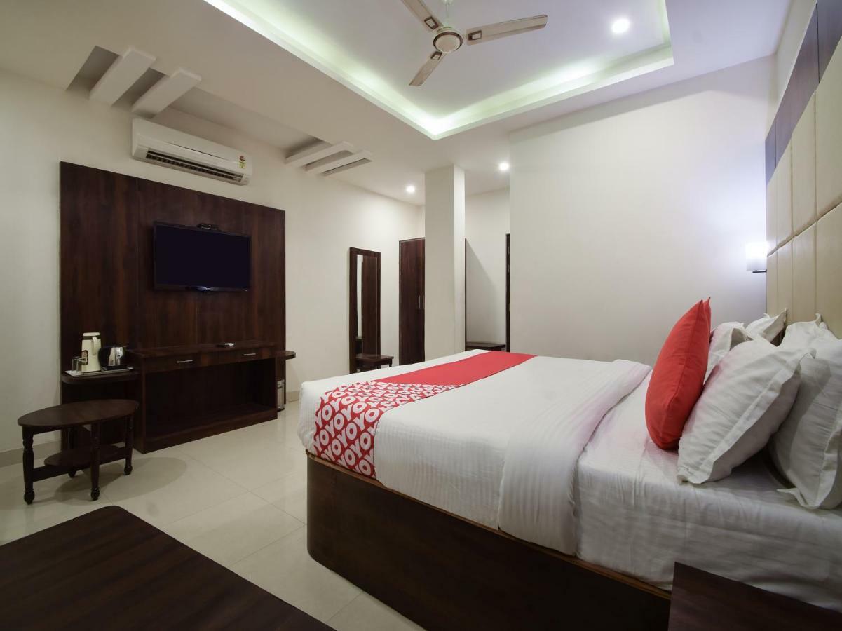 Hotel Krishna Palace Udaipur Buitenkant foto