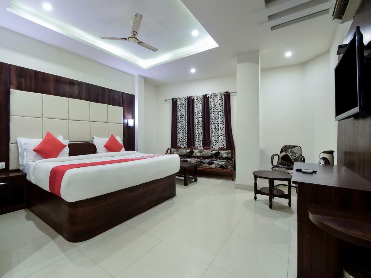 Hotel Krishna Palace Udaipur Buitenkant foto