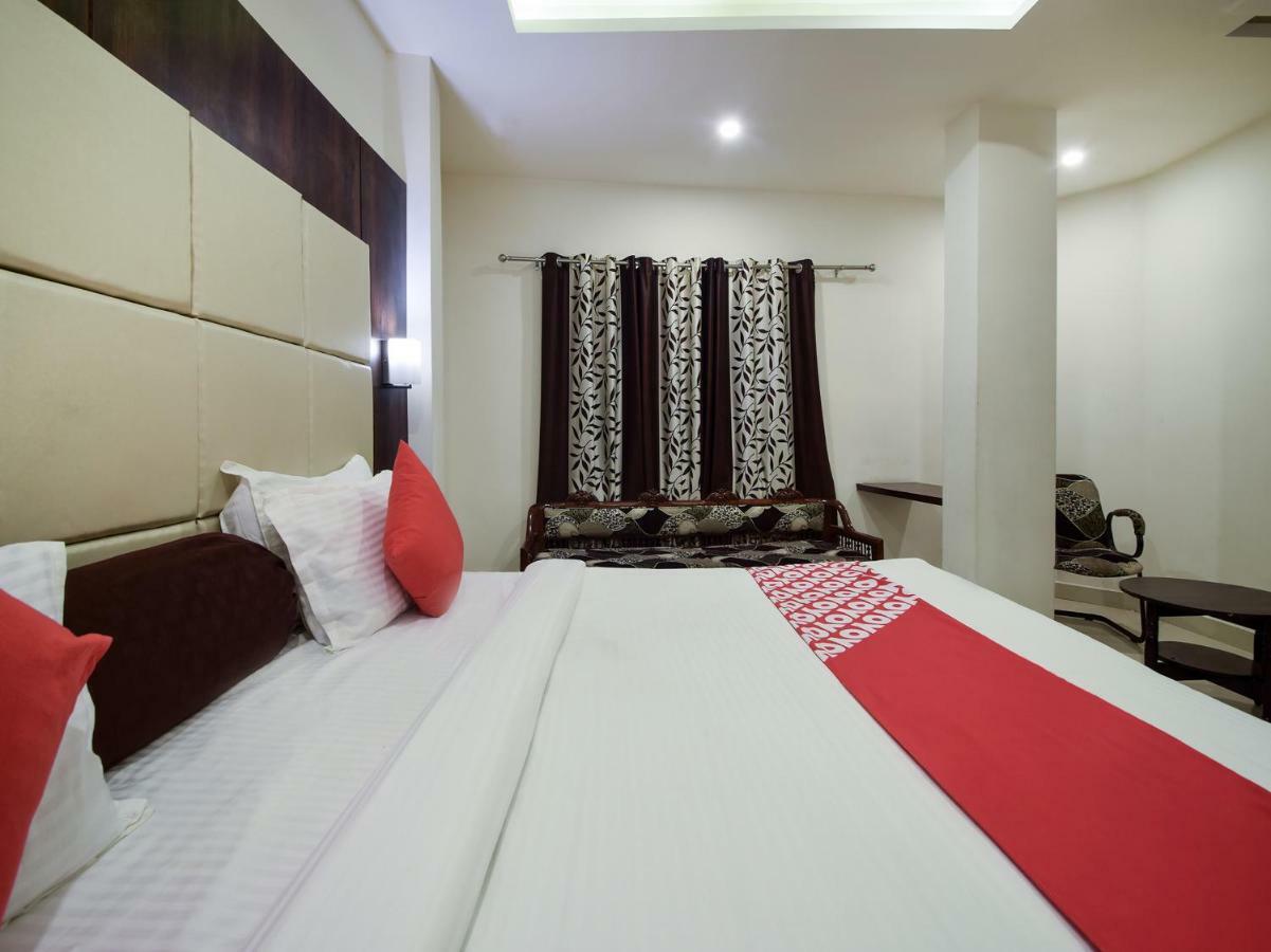 Hotel Krishna Palace Udaipur Buitenkant foto