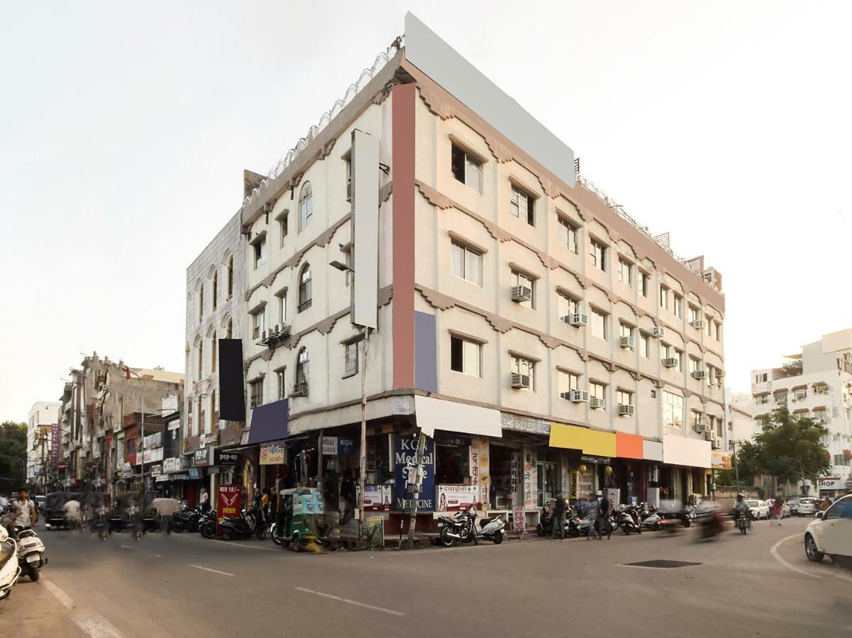 Hotel Krishna Palace Udaipur Buitenkant foto