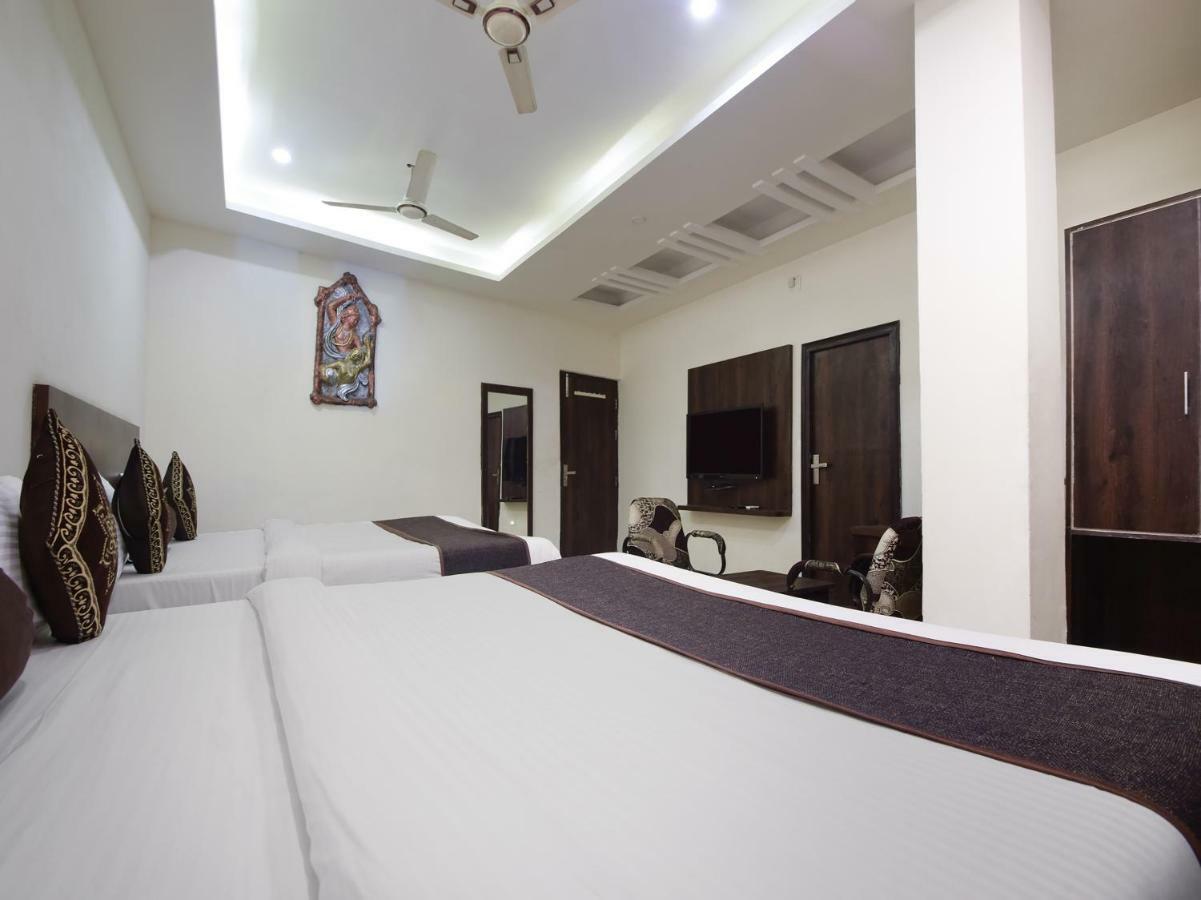 Hotel Krishna Palace Udaipur Buitenkant foto