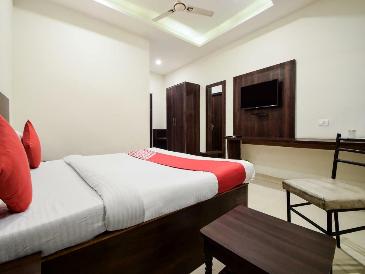 Hotel Krishna Palace Udaipur Buitenkant foto