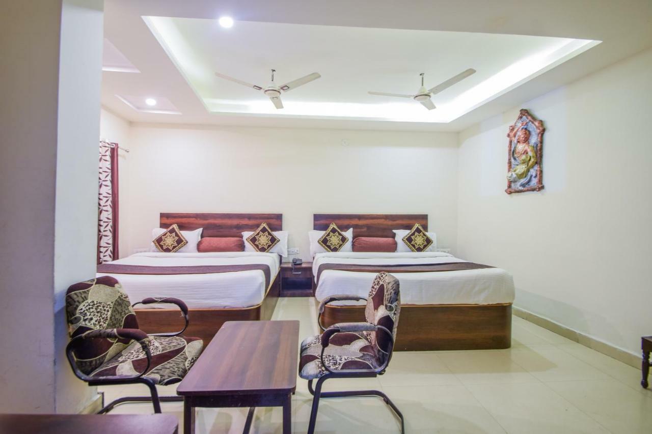 Hotel Krishna Palace Udaipur Buitenkant foto