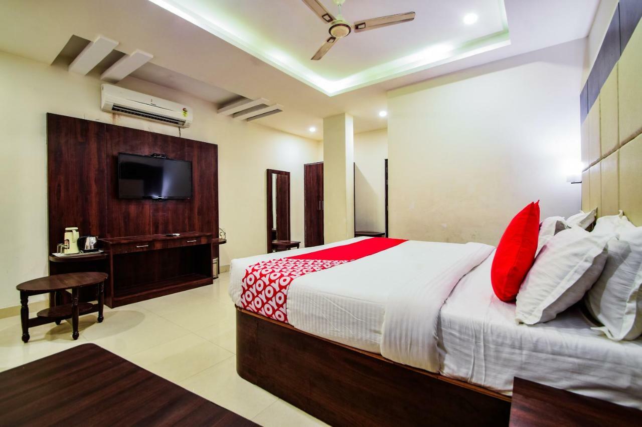 Hotel Krishna Palace Udaipur Buitenkant foto