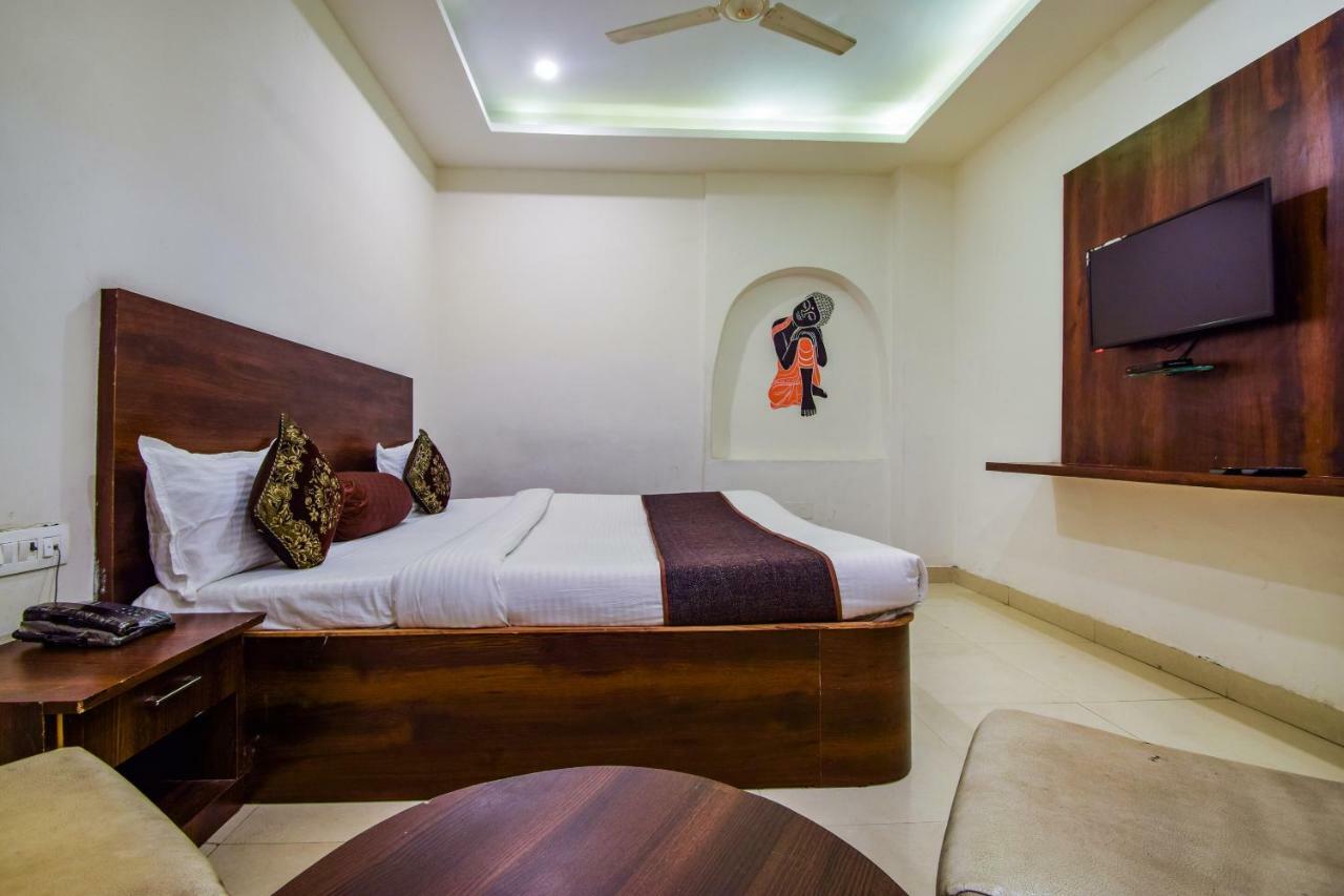 Hotel Krishna Palace Udaipur Buitenkant foto