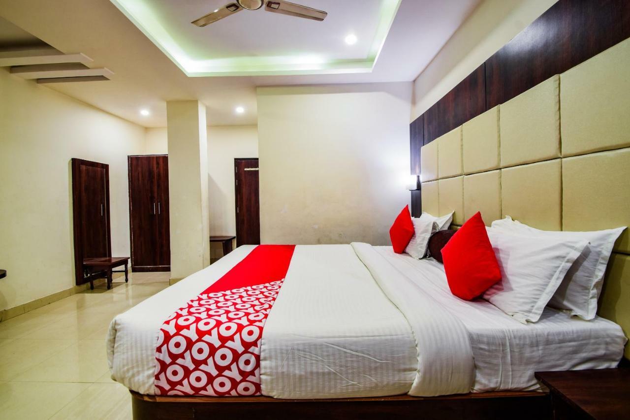 Hotel Krishna Palace Udaipur Buitenkant foto